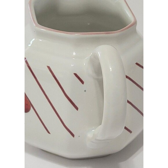 Vintage Mikasa Fresh Fruit Creamer DP 002 STRAWBERRIES Replacement - Picture 11 of 12